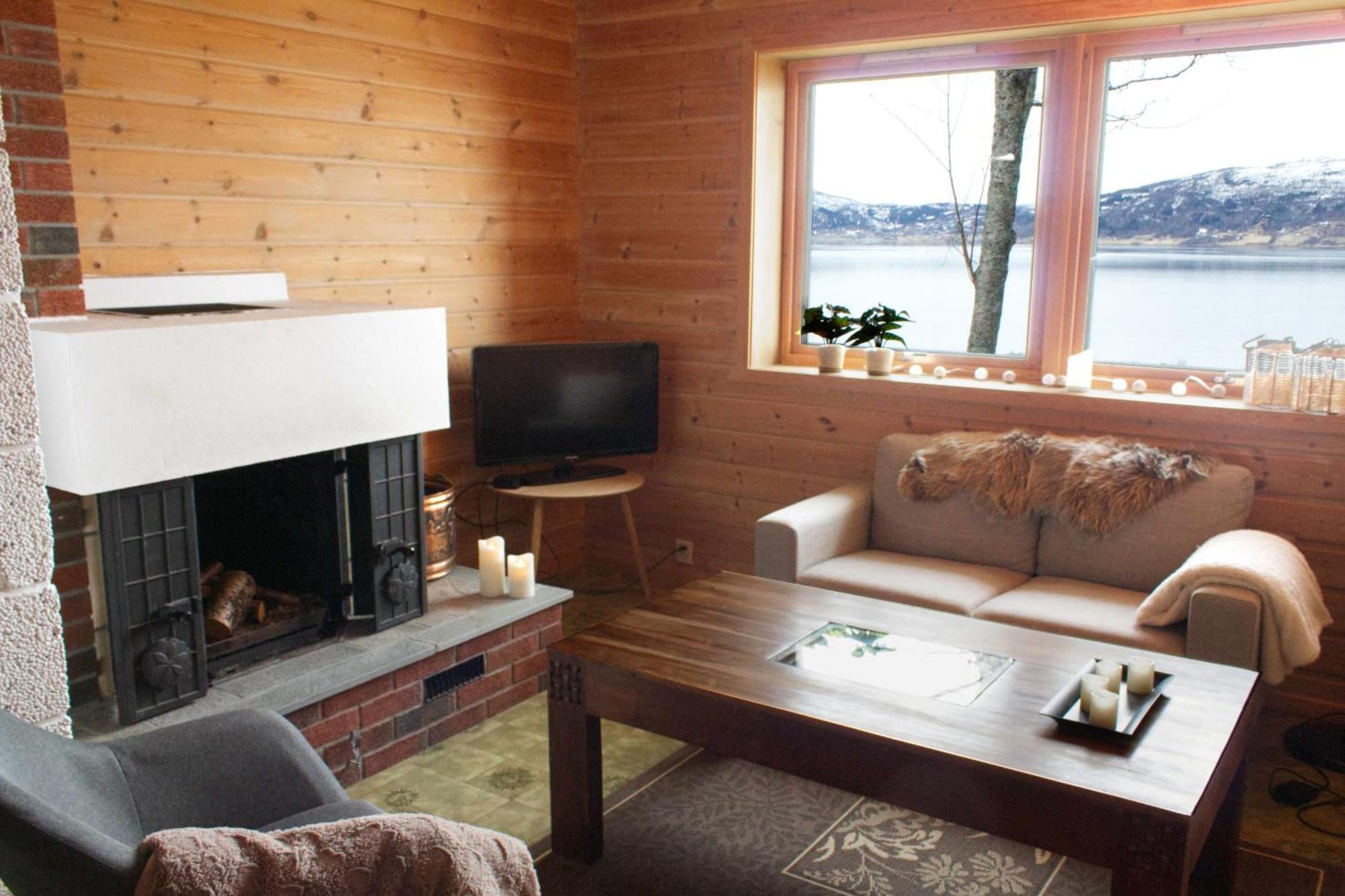 Bed And Breakfast Nordic Horn Brostadbotn Bagian luar foto